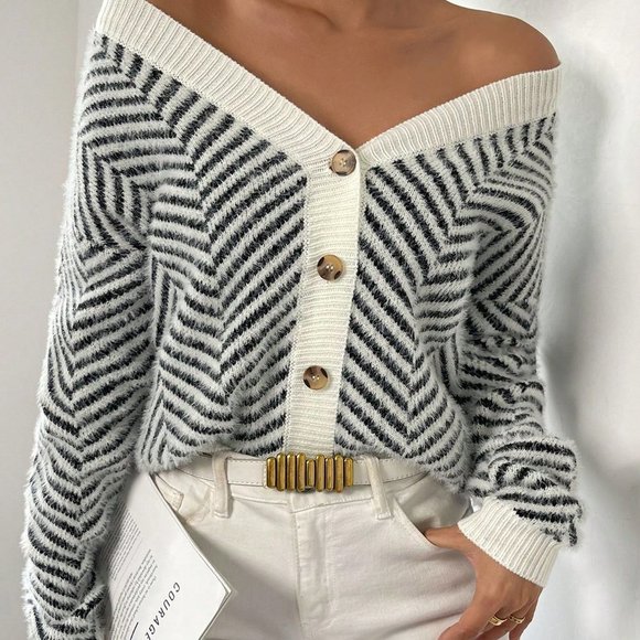 White Preppy Womens Striped Pattern Button Front Drop Shoulder Cardigan - Picture 1 of 5